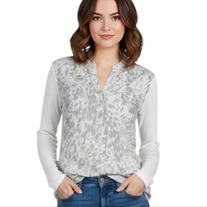 Aritzia Babaton Julien Blouse Fairy Dainty Women M Feminine Romantic Boho Silk